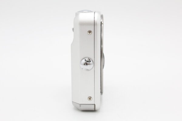 【良品】FUJIFILM 富士フイルム FinePix F402 #LE2025649 - 画像 (7)