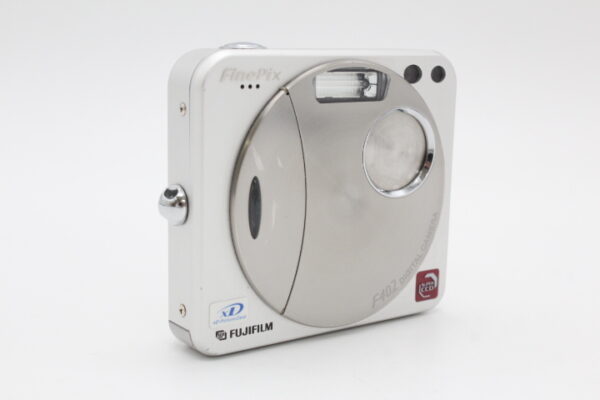【良品】FUJIFILM 富士フイルム FinePix F402 #LE2025649 - 画像 (8)