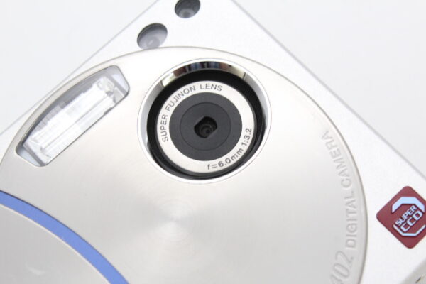 【良品】FUJIFILM 富士フイルム FinePix F402 #LE2025649 - 画像 (11)