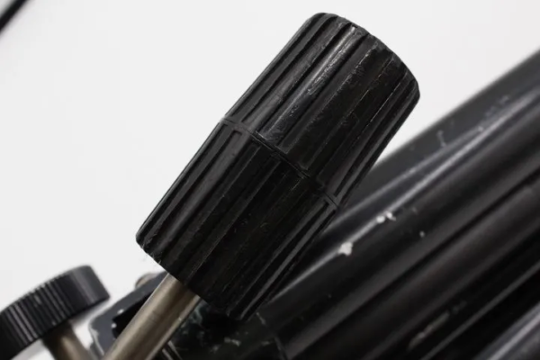 【並品】HUSKY ハスキー PROFESSIONAL TRIPOD 雲台一体型三脚 #LE2025472 - 画像 (5)
