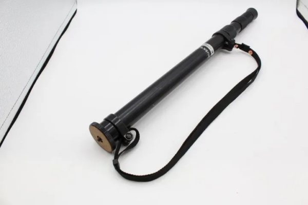 【並品】HUSKY ハスキー PROFESSIONAL TRIPOD   雲台一体型三脚 #LE2025239 - 画像 (5)