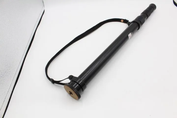 【並品】HUSKY ハスキー PROFESSIONAL TRIPOD   雲台一体型三脚 #LE2025239 - 画像 (4)