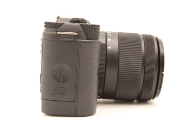 【美品】PENTAX ペンタックス ミラーレス一眼 Q7 ズームレンズキット [02 STANDARD ZOOM] ブラック #LE2025745 - 画像 (8)