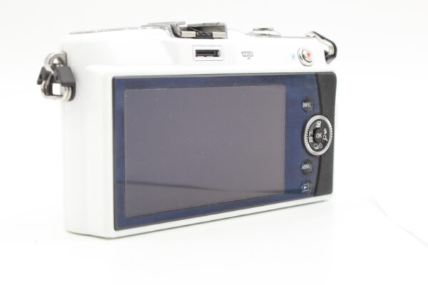 【並品】OLYMPUS オリンパス ミラーレス一眼 PEN mini E-PM1 ボディ ホワイト E-PM1 BODY WHT #LE2025769 - 画像 (5)