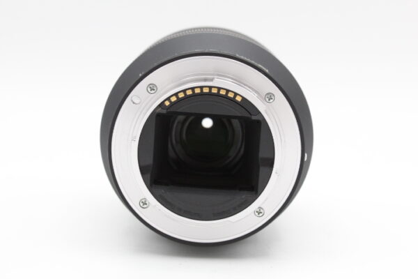 【美品】SONY ソニー 標準ズームレンズ FE 28-70mm F3.5-5.6 OSS フルサイズ対応 #LE20257943 - 画像 (6)