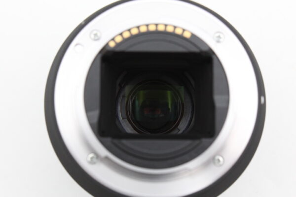 【美品】SONY ソニー 標準ズームレンズ FE 28-70mm F3.5-5.6 OSS フルサイズ対応 #LE20257943 - 画像 (8)