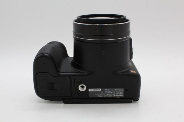 ＜＜化粧箱付き！！＞＞【美品】PANASONIC パナソニック デジタルカメラ ルミックス FZ200 光学24倍 ブラック DMC-FZ200-K #LE2025684 - 画像 (4)
