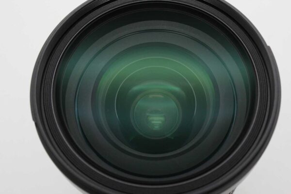 【極美品】SONY ソニー 標準ズームレンズ フルサイズ FE 24-70mm F2.8 GM G Master #LE2025859 - 画像 (8)
