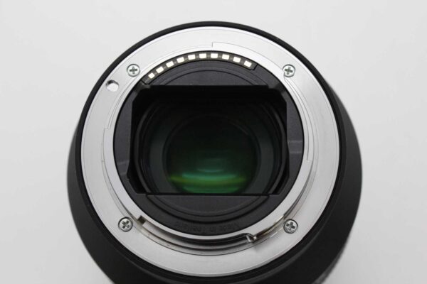 【極美品】SONY ソニー 標準ズームレンズ フルサイズ FE 24-70mm F2.8 GM G Master #LE2025859 - 画像 (9)