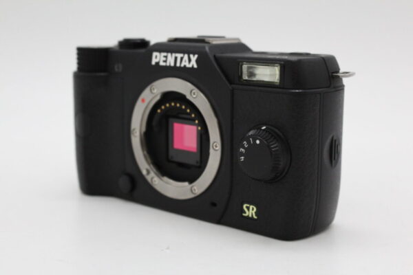 【美品】PENTAX ペンタックス ミラーレス一眼 Q7 ボディ ブラック Q7 BLACK BODY KIT 10407 #LE2025855 - 画像 (3)