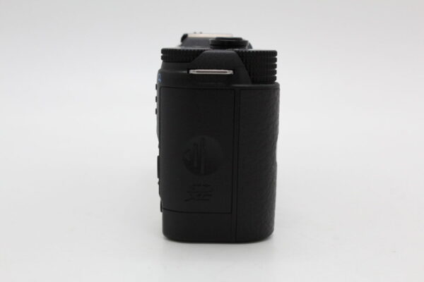 【美品】PENTAX ペンタックス ミラーレス一眼 Q7 ボディ ブラック Q7 BLACK BODY KIT 10407 #LE2025855 - 画像 (8)
