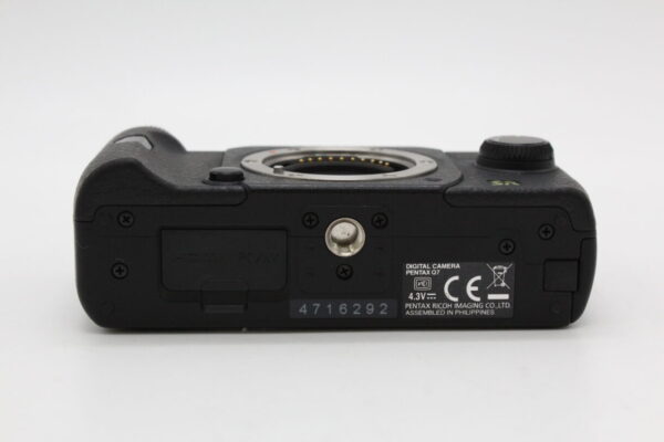 【美品】PENTAX ペンタックス ミラーレス一眼 Q7 ボディ ブラック Q7 BLACK BODY KIT 10407 #LE2025855 - 画像 (11)