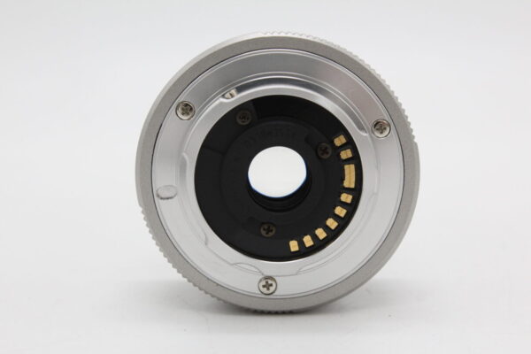 【美品】PENTAX ペンタックス 単焦点レンズ 01 STANDARD PRIME Qマウント 22067 シルバー #LE2025857 - 画像 (6)