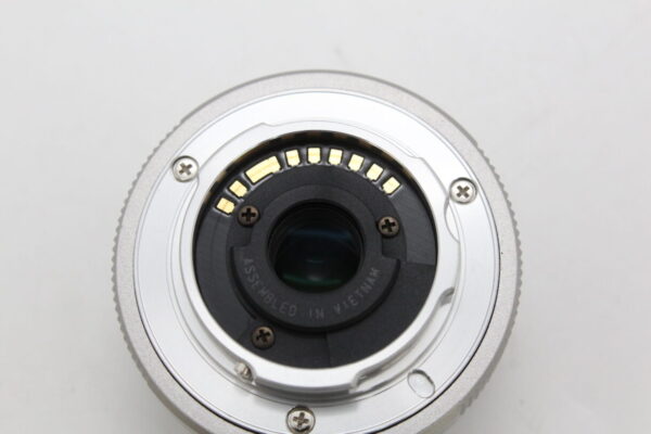 【美品】PENTAX ペンタックス 単焦点レンズ 01 STANDARD PRIME Qマウント 22067 シルバー #LE2025857 - 画像 (8)