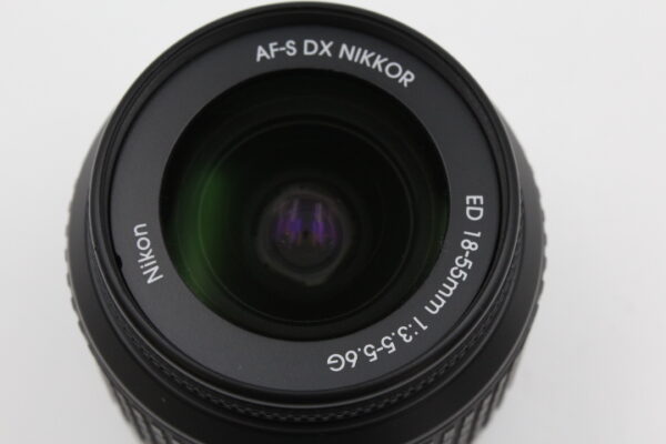 【美品】NIKON ニコン AF-S DX Zoom-Nikkor 18-55mm f/3.5-5.6G ED #LE2025848 - 画像 (7)