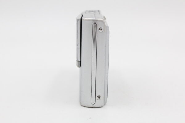 【並品】SONY ソニー Cyber-Shot(サイバーショット) DSC-T9 シルバー #LE2025841 - 画像 (3)