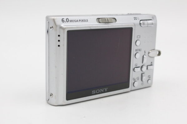【並品】SONY ソニー Cyber-Shot(サイバーショット) DSC-T9 シルバー #LE2025841 - 画像 (4)