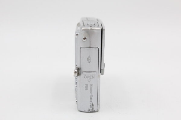 【並品】SONY ソニー Cyber-Shot(サイバーショット) DSC-T9 シルバー #LE2025841 - 画像 (7)