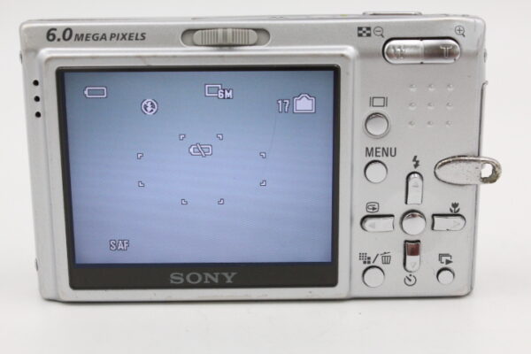 【並品】SONY ソニー Cyber-Shot(サイバーショット) DSC-T9 シルバー #LE2025841 - 画像 (11)