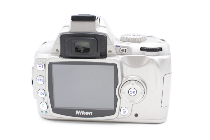 【美品】Nikon ニコン デジタル一眼レフカメラ D40 レンズキット シルバー D40SLK#LE2025830 - 画像 (7)