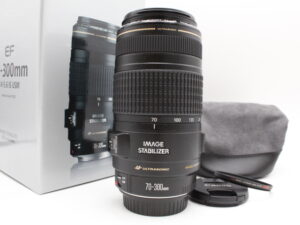 【美品】CANON キヤノン 望遠ズームレンズ EF70-300mm F4-5.6 IS USM #LE2025965