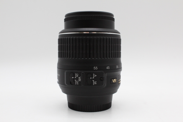 【良品】NIKON ニコン 標準ズームレンズ AF-S DX NIKKOR 18-55mm f/3.5-5.6G VR #LE2025961 - 画像 (4)
