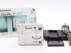 【良品】FUJIFILM 富士フイルム FinePix F401 2.1MP デジタルカメラ 光学3倍ズーム付き#LE2025699