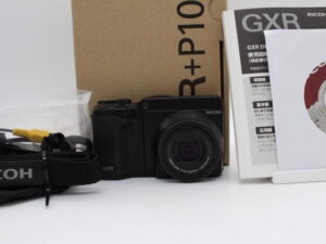 【良品】RICOH リコー デジタルカメラ GXR+P10KIT 28-300mm 170550 #LE2026505