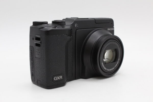 良品】RICOH リコー デジタルカメラ GXR+P10KIT 28-300mm 170550