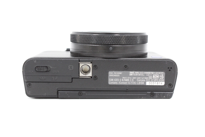 【美品】SONY ソニー コンパクトデジタルカメラ Cyber-shot RX100VII ボディ ブラック DSC-RX100M7#LE2026564 - 画像 (10)