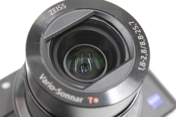 良品】SONY ソニー デジタルカメラ Cyber-shot RX100 IV 光学2.9倍 DSC