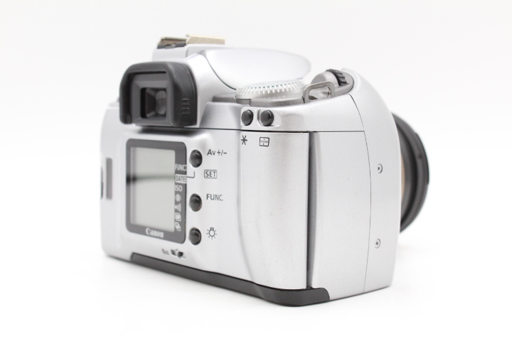 【良品】CANON キヤノン EOS Kiss 5 シルバー レンズキット #LE2026648 - 画像 (7)