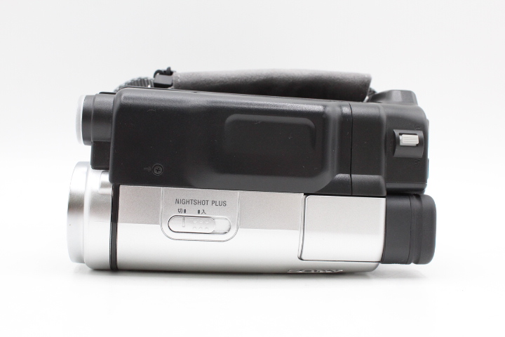 【美品】SONY ソニー 2.5型液晶モニター搭載 録画・再生ハイエイトビデオカメラ CCD-TRV126 #LE2026676 - 画像 (10)