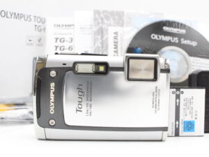 【美品】OLYMPUS オリンパス 防水デジタルカメラ TOUGH TG-610 シルバー  #LE2026958
