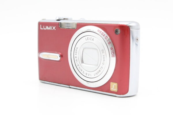 カメラ LUMIX DMC-FX07 レッド デジカメ