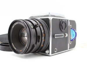 【良品】HASSELBLAD ハッセルブラッド 503CX + carl zeiss planar 80mm 2.8 t * #LE2027123