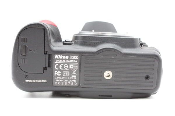 Nikon D200 訳ありです 訳アリ良品】NIKON ニコン デジタル一眼レフ