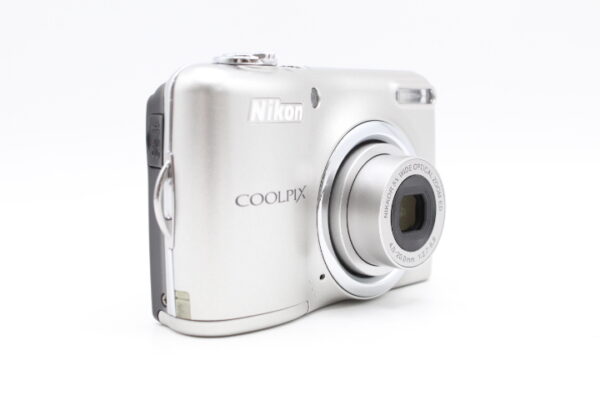 美品】NIKON ニコン デジタルカメラCOOLPIX L23 シルバー L23SL 1000万 