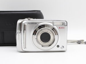 【美品】FUJIFILM 富士フイルム デジタルカメラ FinePix A800 ズーム光学3倍 FX-A800 #LE2027242