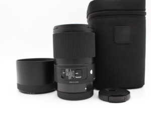 【美品】SIGMA シグマ Canon EFマウント レンズ 70mm F2.8 DG MACRO 単焦点 望遠 フルサイズ Art 一眼レフ 専用 #LE2027950