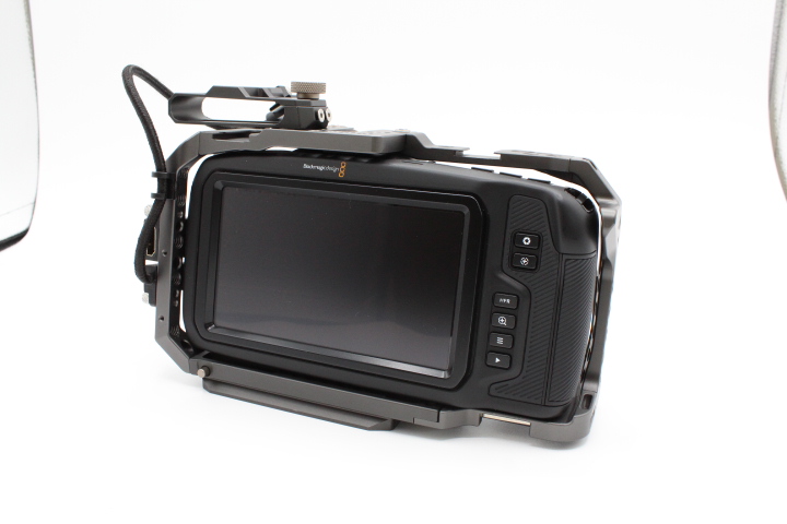 【美品】BLACKMAGIC DESIGN ブラックマジックデザイン Pocket Cinema 6K EFマウント #LE2027939 - 画像 (6)