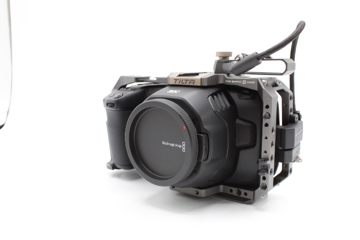 【美品】BLACKMAGIC DESIGN ブラックマジックデザイン Pocket Cinema 6K EFマウント #LE2027941 - 画像 (2)