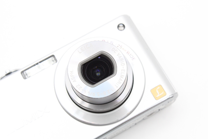 【美品】Panasonic パナソニック デジタルカメラ LUMIX ルミックス FX37 シェルホワイト DMC-FX37-W #LE2028302 - 画像 (6)