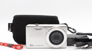 良品】CASIO カシオ EXILIM EX-ZS26 シルバー コンパクトデジタル
