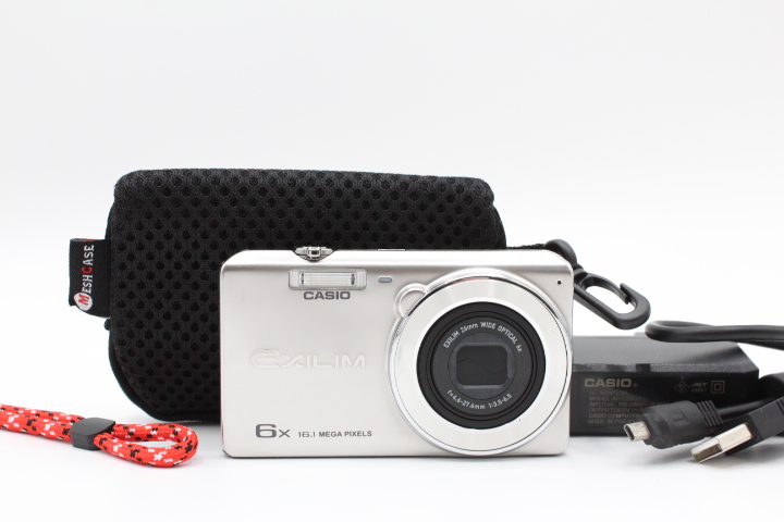 【良品】CASIO カシオ EXILIM EX-ZS26 シルバー コンパクトデジタルカメラ #LE2028403