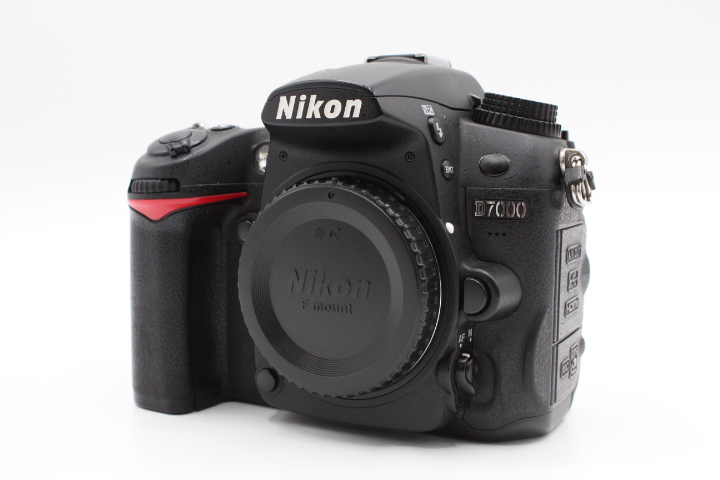 【良品】Nikon ニコン デジタル一眼レフカメラ D7000 ボディー #LE2027745 - 画像 (2)