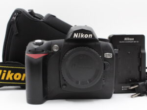 【良品】NIKON ニコン デジタルカメラ D70 ボディ/BODY610万画素 #LE2027747