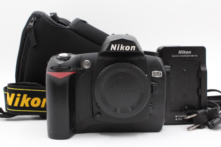 【良品】NIKON ニコン デジタルカメラ D70 ボディ/BODY610万画素 #LE2027747