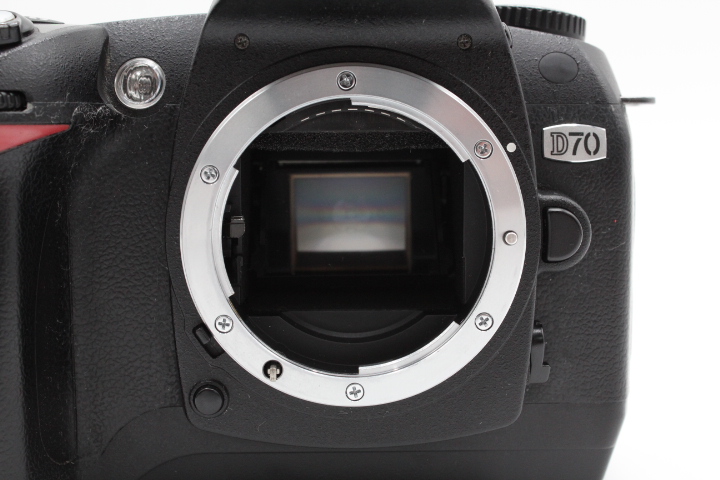 【良品】NIKON ニコン デジタルカメラ D70 ボディ/BODY610万画素 #LE2027747 - 画像 (11)