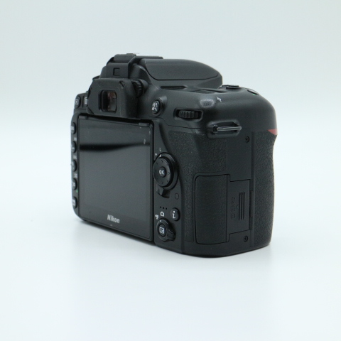 【良品】NIKON ニコン デジタル一眼レフカメラ D7500 ボディ ブラック #LE2027754 - 画像 (6)
